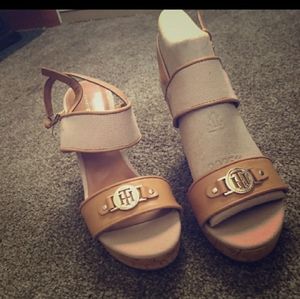 Tommy Hilfiger cork wedge